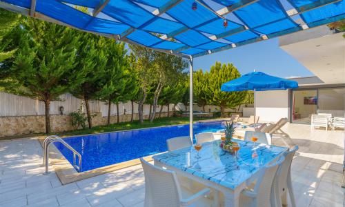 Villa Saha — 6