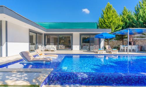 Villa Saha — 3