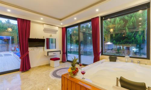 Villa Saha — 30