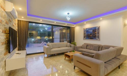 Villa Saha — 22