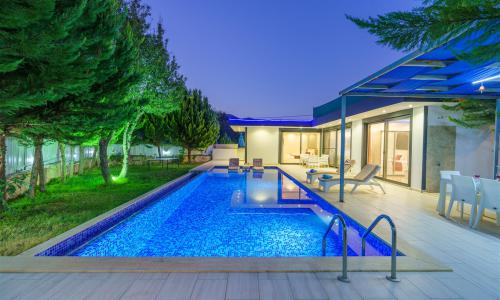 Villa Saha — 10