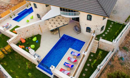 Villa Sandak 1 — 4