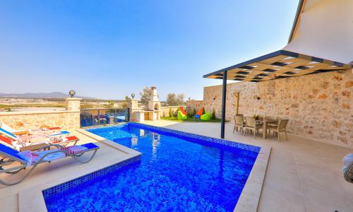 Villa Sandak 1 — 11