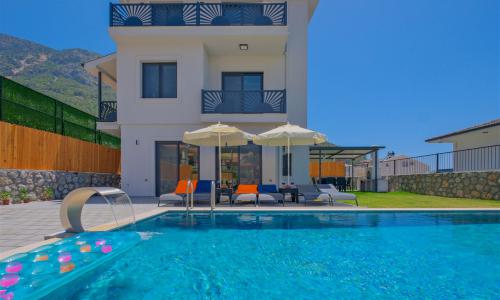 Villa Santorini — 4
