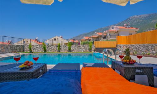Villa Santorini — 11