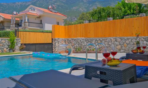 Villa Santorini — 12