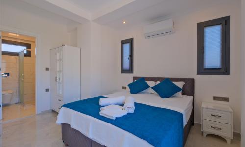Villa Santorini — 46