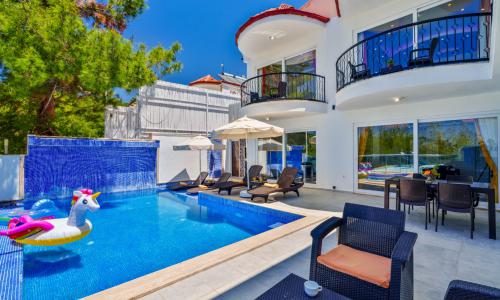 Villa Saray — 4