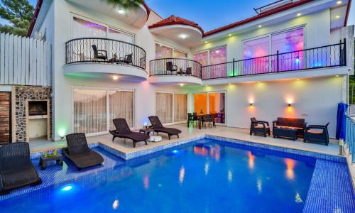 Villa Saray — 2