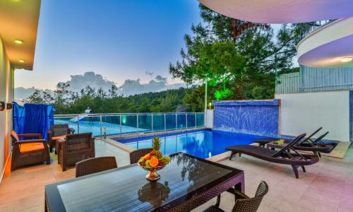 Villa Saray — 11
