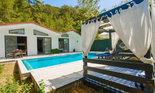 Villa Sarp — 17