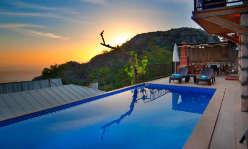 Villa Saten — 9