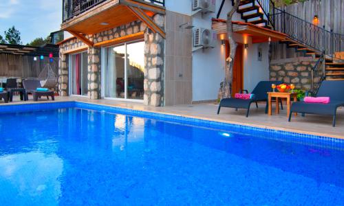Villa Saten — 10