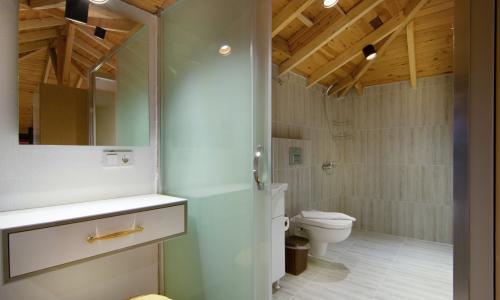 Villa Saten — 12