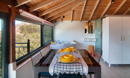 Villa Saten — 18