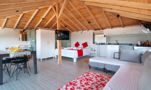 Villa Saten — 22