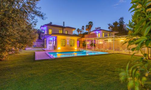 Villa Sazak Duo — 2