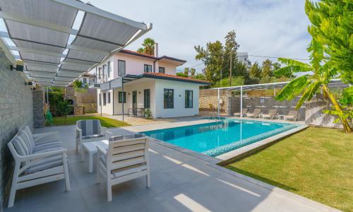 Villa Sazak Uno — 13