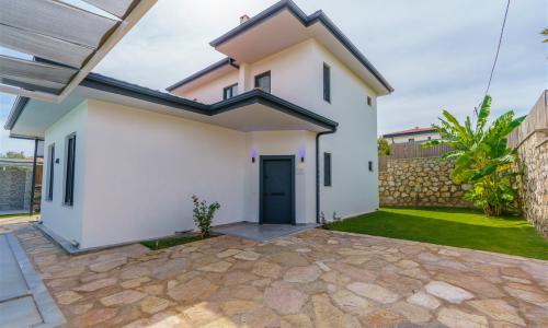 Villa Sazak Uno — 23