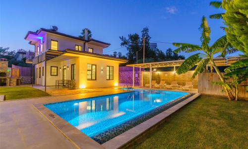 Villa Sazak Uno — 11