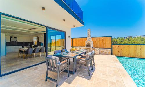 Villa Sea Pro — 3
