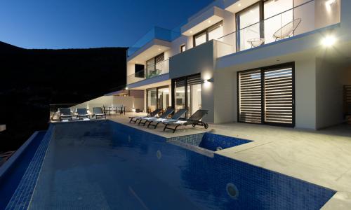 Villa Seascape — 1