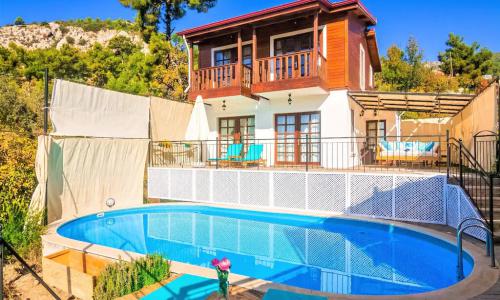 Villa Sedir Evi