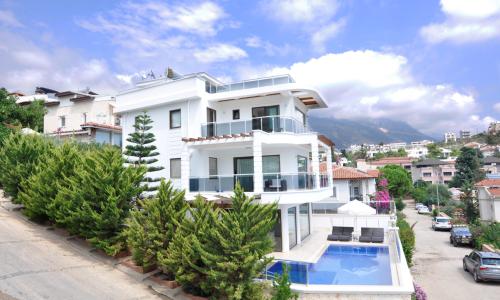 Villa Selin — 4