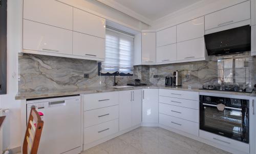 Villa Sembol — 25