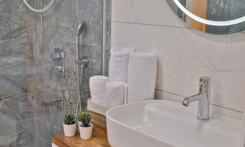 Villa Serenita — 52