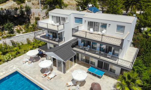 Villa Serenity — 74