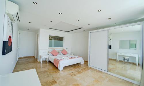 Villa Serenity — 79