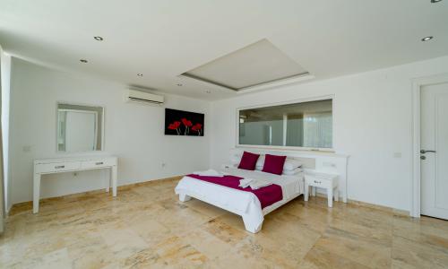 Villa Serenity — 85