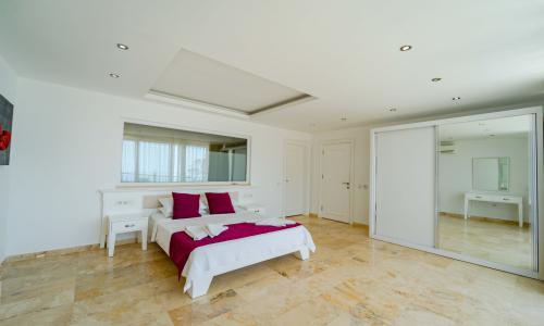 Villa Serenity — 86