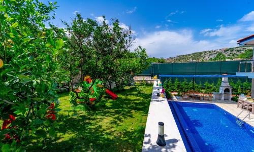 Villa Destan Exclusive — 40