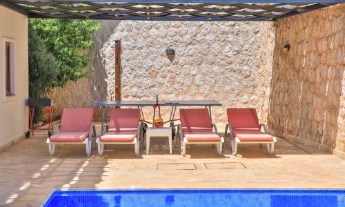 Villa Serta — 31