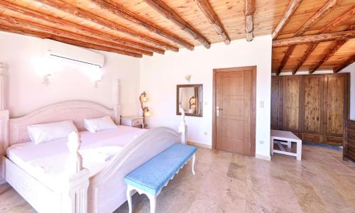 Villa Serta — 45