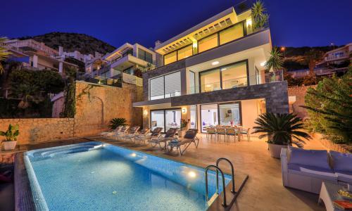 Villa Setara — 3