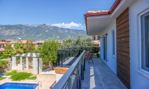 Villa Seyir — 77