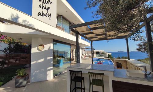 Villa Ship Ahoy — 4