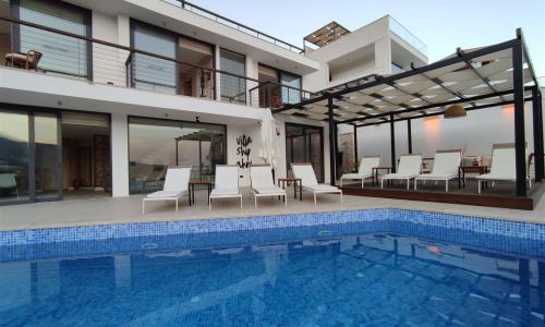 Villa Ship Ahoy — 7