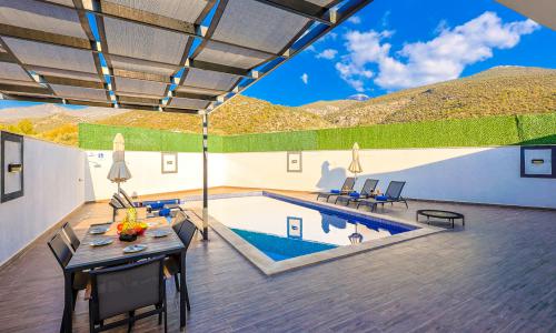 Villa Sidelya — 18