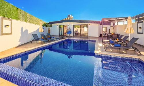 Villa Sidelya — 8