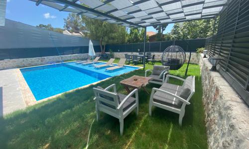Villa Silver — 9