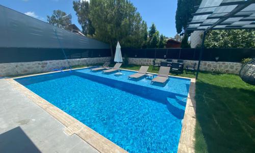 Villa Silver — 26
