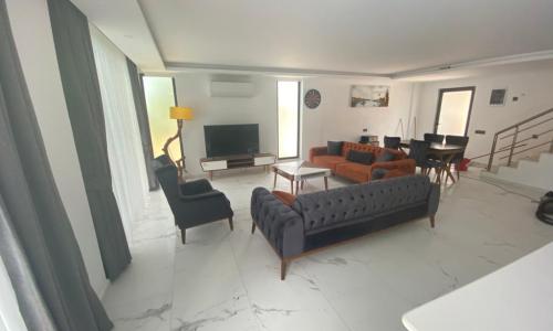 Villa Silver — 18