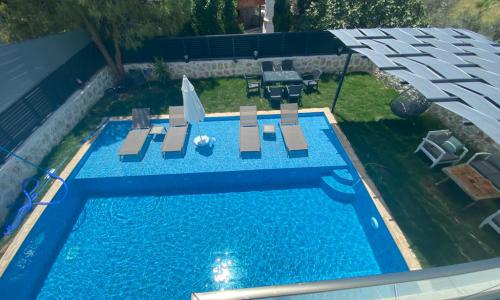 Villa Silver — 4
