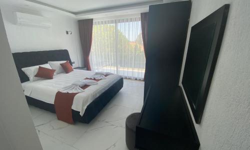 Villa Silver — 16