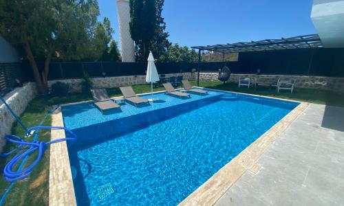 Villa Silver — 6