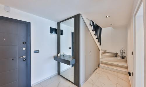 Villa Simurg — 52